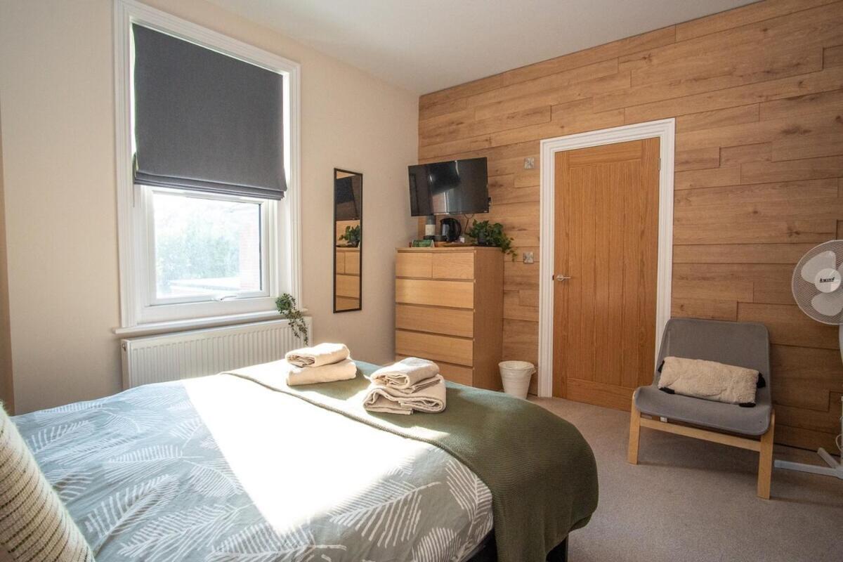Green Nest Room With Private Bathroom 이스트본 외부 사진
